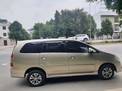 Toyota Innova E 2016 Vàng cát. Mua bán Ô tô tại Quận Nam Từ Liêm Hà Nội được đăng bởi Hoàng thanh