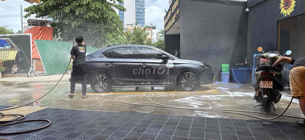 Dịch vụ vận chuyển Honda City 2026 Xám. Dịch vụ tại Quận 3 Tp Hồ Chí Minh được đăng bởi Nguyên hình 1