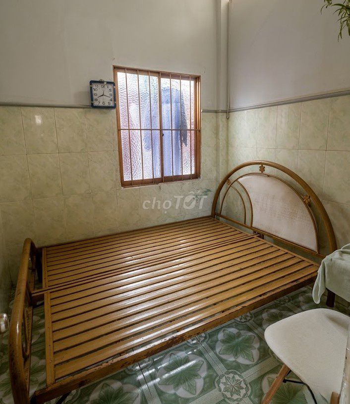 Giường sắt 1m6 x 2m Vàng đồng đã sử dụng. Mua bán Giường, chăn ga gối nệm tại Thành phố Phan Thiết Bình Thuận được đăng bởi An Ngô hình 1
