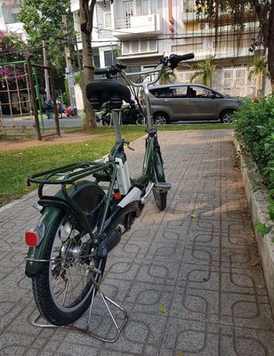 Xe đạp trợ lực Yamaha Nhật, màu xanh quân đội