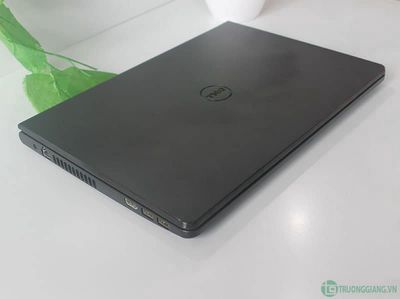 Màn hình 14" bán laptop Dell Inspiron 3467 Core i3