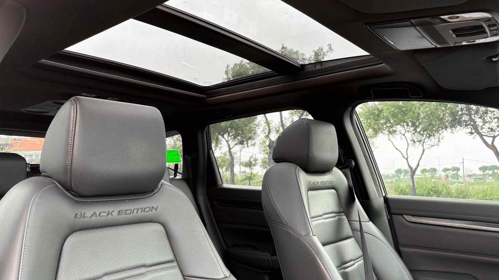Honda CR V 2022 LSE Black Edition chạy lướt. Mua bán Ô tô tại Quận Tân Phú Tp Hồ Chí Minh được đăng bởi Dũng sale ô tô hình 7