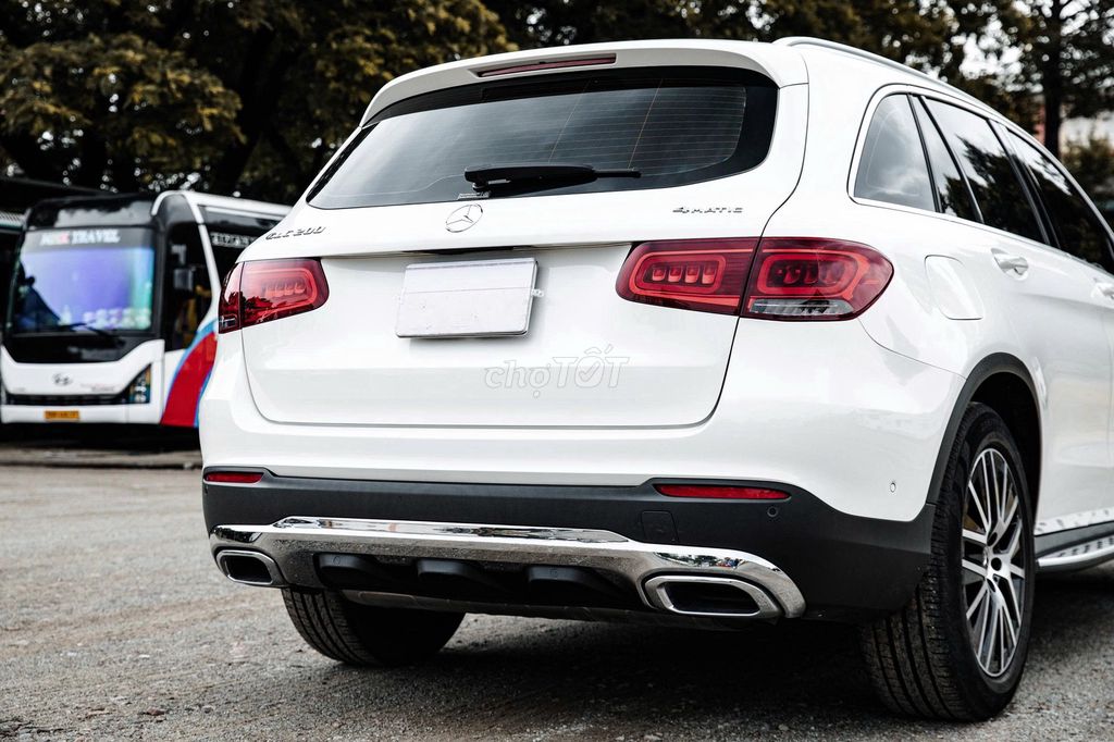 MERCEDES-BENZ GLC 200 4MATIC 2023. Mua bán Ô tô tại Quận Gò Vấp Tp Hồ Chí Minh được đăng bởi Đoàn Thuận hình 6