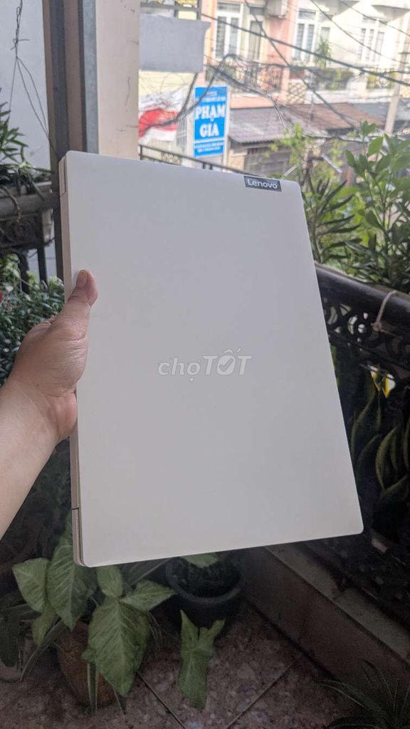 Lenovo i7 Gen 8 15.6 inch 12GB/256GB SSD FHDTrang. Mua bán Laptop tại Quận 12 Tp Hồ Chí Minh được đăng bởi Laptop Tại Gia hình 1