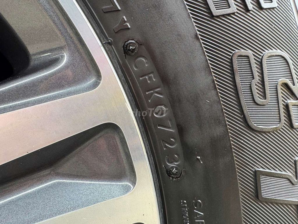 Toyota Fortuner 2017 2.7V 4x2, màu trắng,43.000 km. Mua bán Ô tô tại Quận Bình Tân Tp Hồ Chí Minh được đăng bởi Son Do hình 16