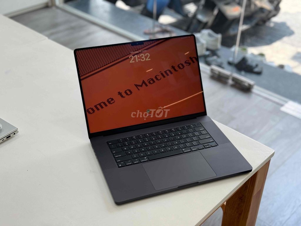 Macbook Pro 16 inch M4 Pro 24GB/512 2024 mới rẻ. Mua bán Laptop tại Quận 10 Tp Hồ Chí Minh được đăng bởi thông hình 1