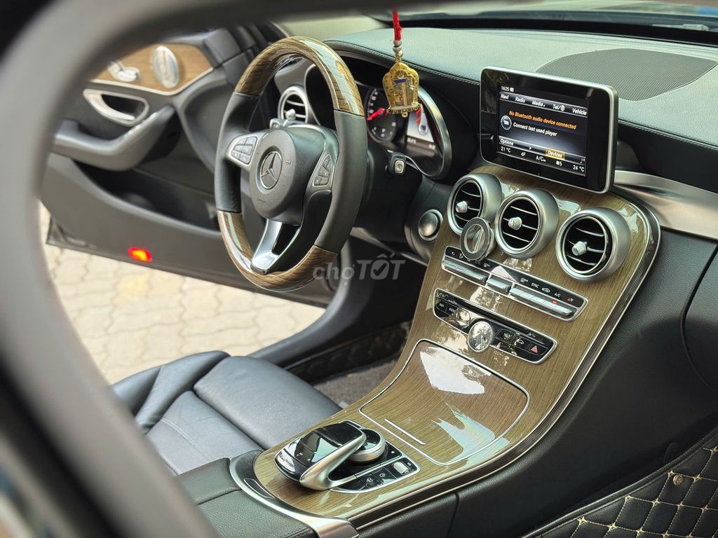 Mercedes-Benz C250 Exclusive 2018 Đen. Mua bán Ô tô tại Quận Thanh Xuân Hà Nội được đăng bởi Nguyễn Tuấn Hoàng hình 17