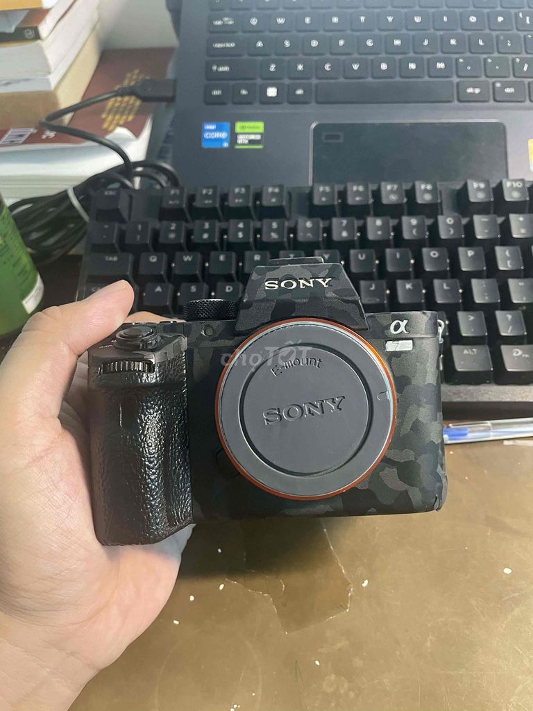 Máy ảnh Sony A7 III Đen rằn ri. Mua bán Máy ảnh, Máy quay tại Quận 8 Tp Hồ Chí Minh được đăng bởi Nguyễn Phong hình 1