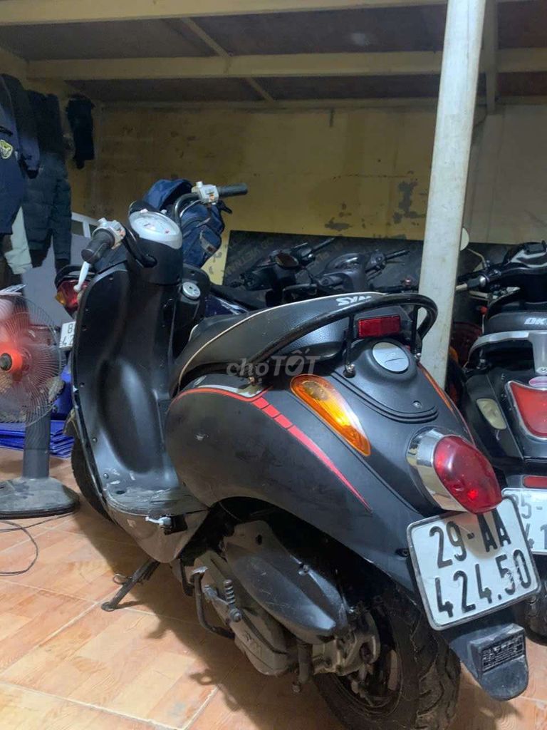 Sym elite 50cc bán rẻ cho mn di. Mua bán Xe máy tại Quận Đống Đa Hà Nội được đăng bởi Maii Ngoc hình 1