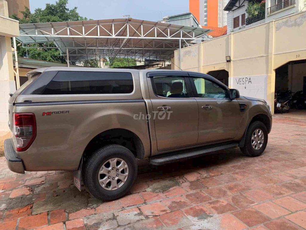 Ford Ranger 2016 XLS 2.2L 4x2 AT - 90000 km. Mua bán Ô tô tại Quận Phú Nhuận Tp Hồ Chí Minh được đăng bởi Sang hình 5