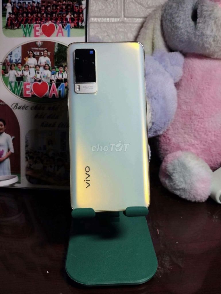 Giao lưu Vivo X60 8GB/128GB. Mua bán Điện thoại tại Quận Hai Bà Trưng Hà Nội được đăng bởi Hiển Lê hình 1