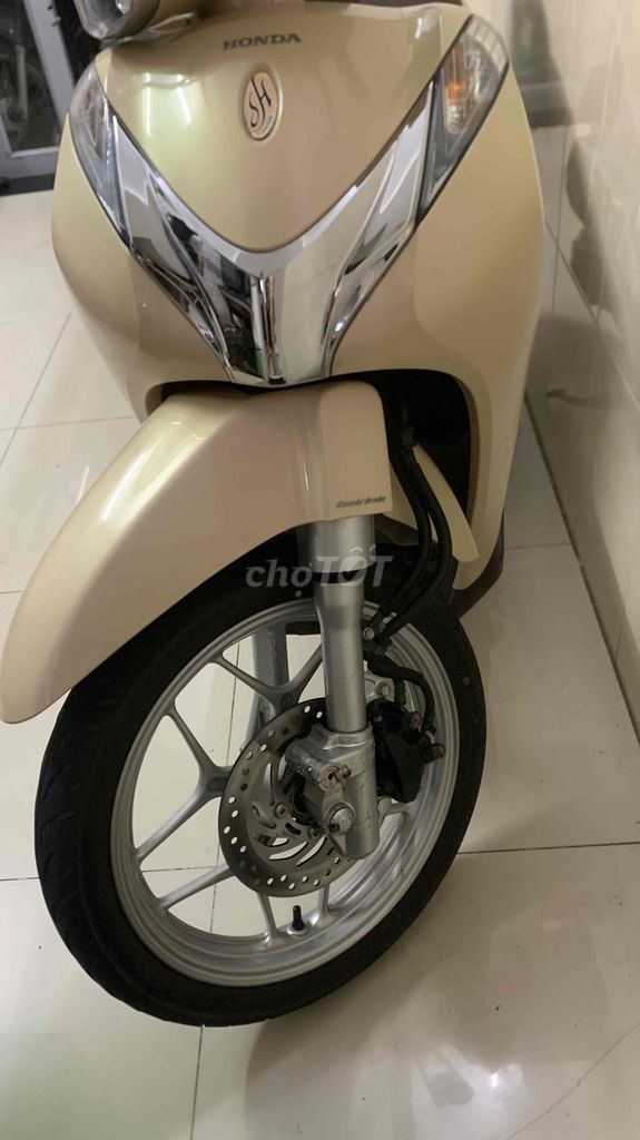 sh mode cuối 2016 bstp chính chủ. Mua bán Xe máy tại Quận Bình Thạnh Tp Hồ Chí Minh được đăng bởi Tỉnhuong hình 4