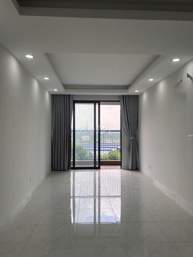 Opal Skyline 3pn có rèm tủ lạnh giá thuê chỉ còn 6tr5/tháng