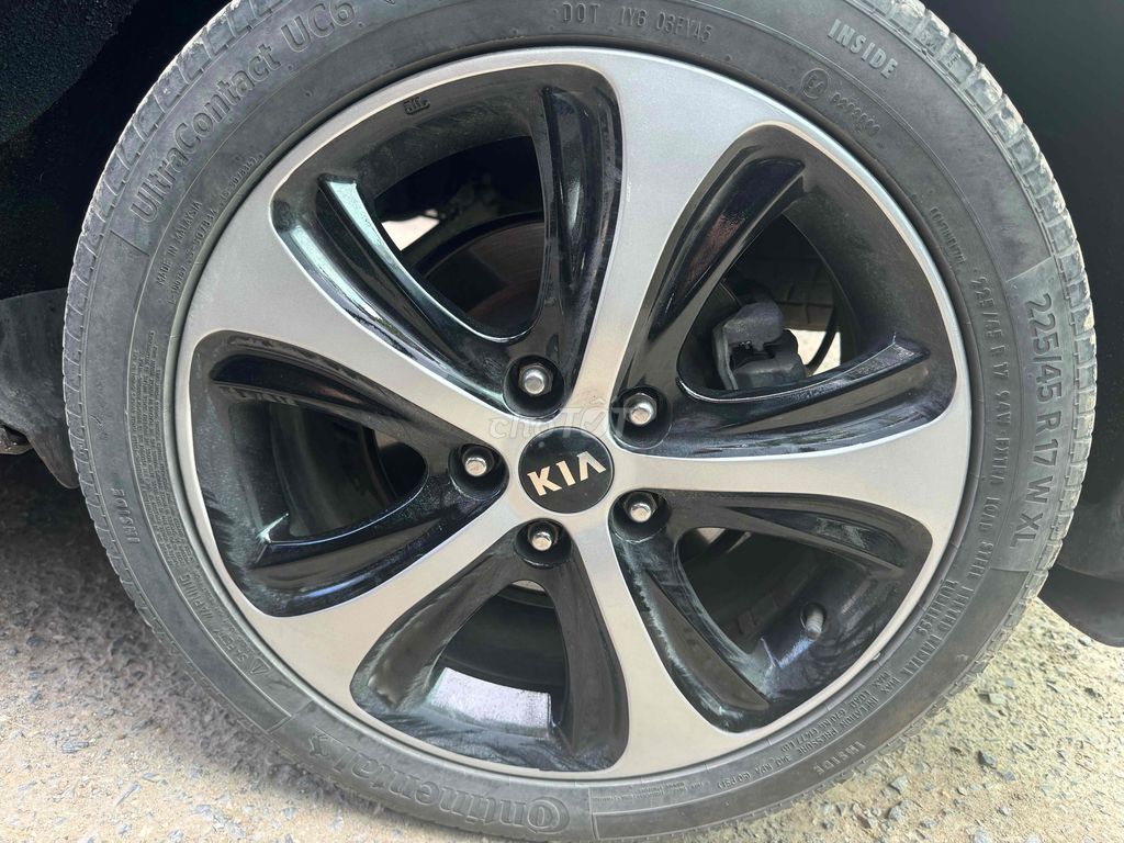 Kia Rondo 2016 số tự động máy dầu. Mua bán Ô tô tại Quận Hà Đông Hà Nội được đăng bởi Hiệp Xoăn Hà Đông hình 9