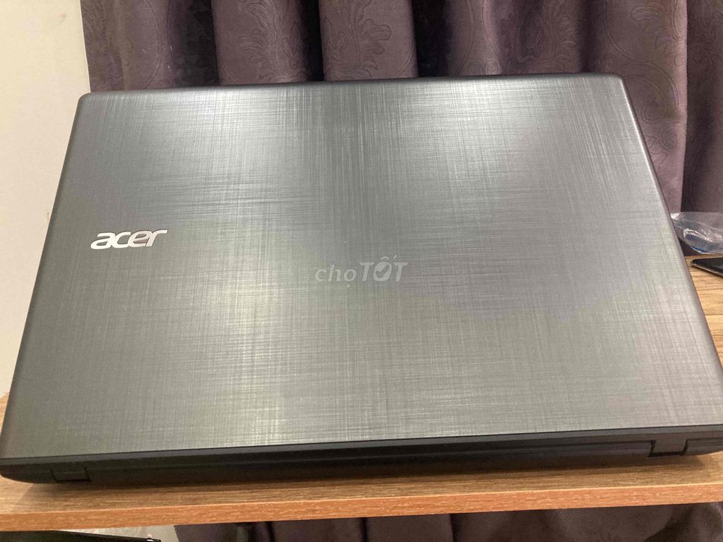 Acer aspire e 15 i7/8/256 ngoại hình đẹp pin cao