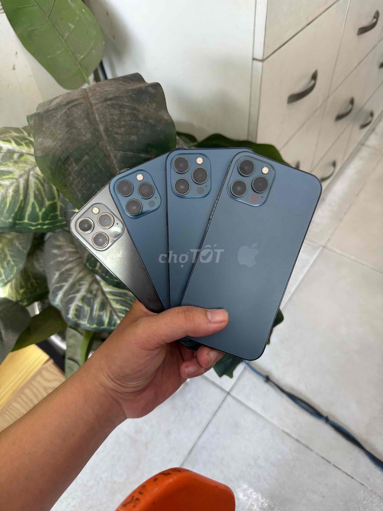 thanh lí 4 con  iPhone 12 Pro Max. Mua bán Điện thoại tại Quận Gò Vấp Tp Hồ Chí Minh được đăng bởi Tony Mobile hình 1