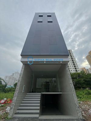 Rent · 5 bd · 100 м² · Thành phố Thủ Đức, ул. Đường Song Hành