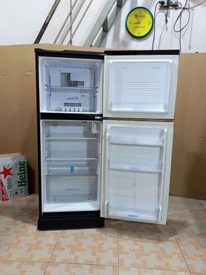 Tủ lạnh Aqua P15H6R 2ngăn, đời mới, đông đá nhanh.. Mua bán Tủ lạnh tại Quận Tân Bình Tp Hồ Chí Minh được đăng bởi Phương