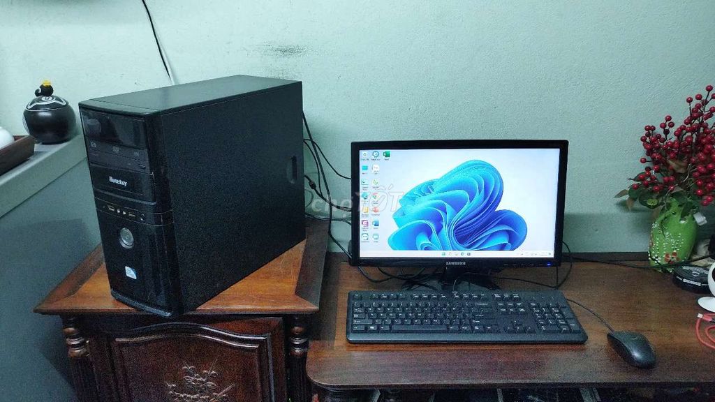 Huntkey màn hình 19 inch 8GB/SSD 120G+HDD 500G. Mua bán Máy tính để bàn tại Quận Lê Chân Hải Phòng được đăng bởi Lê việt ha hình 1