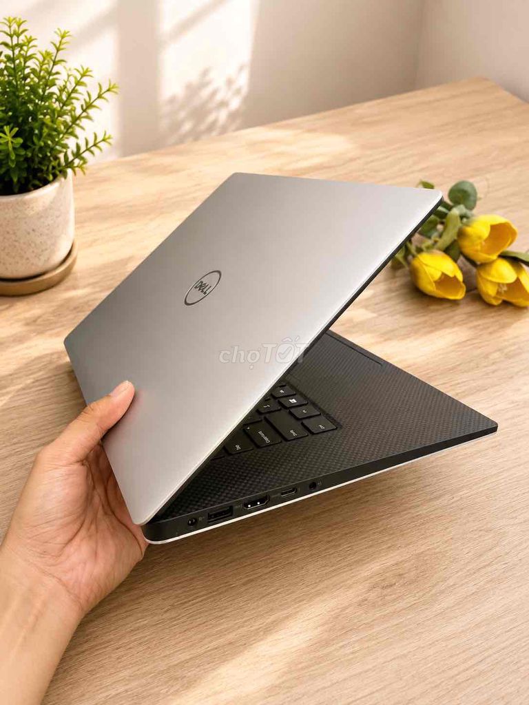 Dell Precision 5520 laptop chuyên đồ hoạ. Mua bán Laptop tại Quận Tân Bình Tp Hồ Chí Minh được đăng bởi vy hình 1