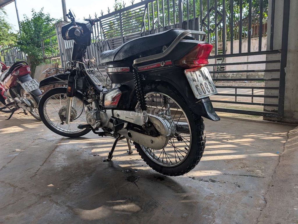 Dream DamSan Hàn quốc. Mua bán Xe máy tại Thành phố Buôn Ma Thuột Đắk Lắk được đăng bởi sửa chữa và mua bán các loại xe chuẩn ngon giá rẻ hình 6