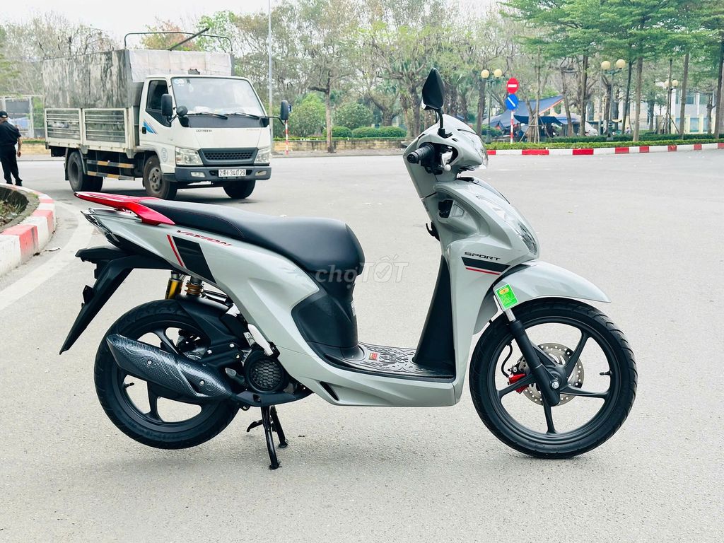 VISION XÁM XI MĂNG THỂ THAO SIÊU LƯỚT MỚI MUA.. Mua bán Xe máy tại Quận Đống Đa Hà Nội được đăng bởi Minh Khôi hình 3