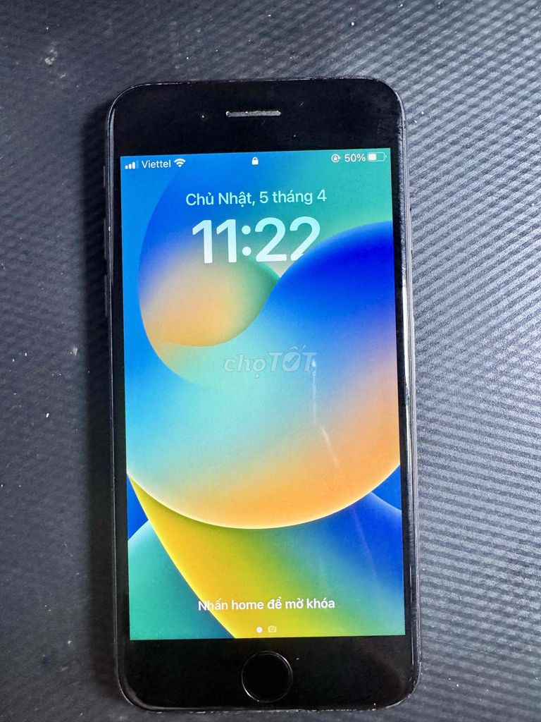 Apple iPhone 8 64GB. Mua bán Điện thoại tại Quận Nam Từ Liêm Hà Nội được đăng bởi Huu Quang hình 1
