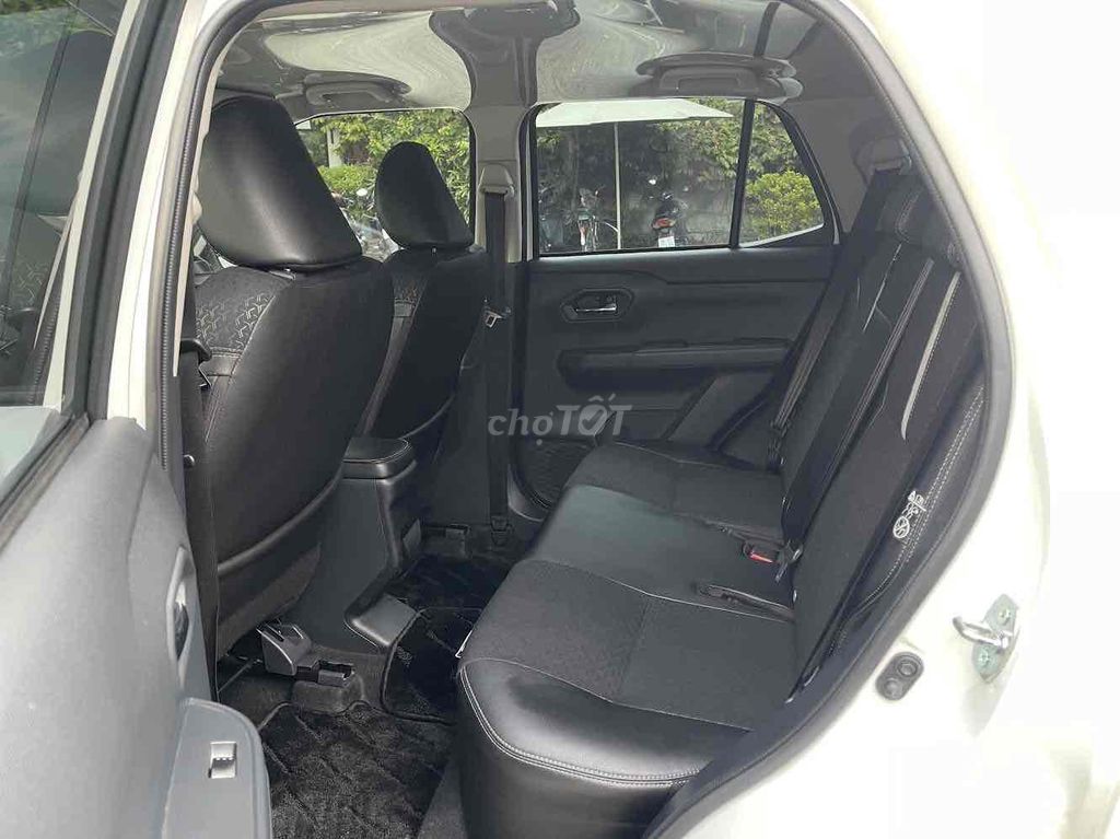 Toyota Raize 2021 1.0 Turbo - 32500 km. Mua bán Ô tô tại Quận 11 Tp Hồ Chí Minh được đăng bởi TOYOTA LÝ THƯỜNG KIỆT hình 8