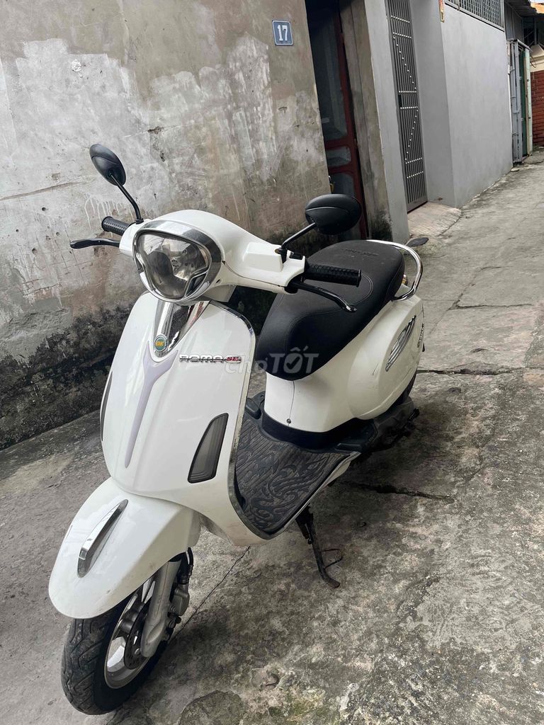 Xe tay ga Roma 50cc màu Trắng. Mua bán Xe máy tại Quận Bắc Từ Liêm Hà Nội được đăng bởi Hi hình 7