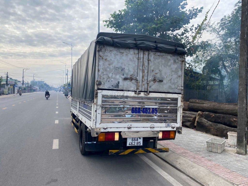 Iz49 dothanh 2018 tai 2t4 thung bat 4m3. Zin99%®®©. Mua bán Xe tải, xe ben tại Thành phố Thuận An Bình Dương được đăng bởi Devic Mcd Huu Co hình 4