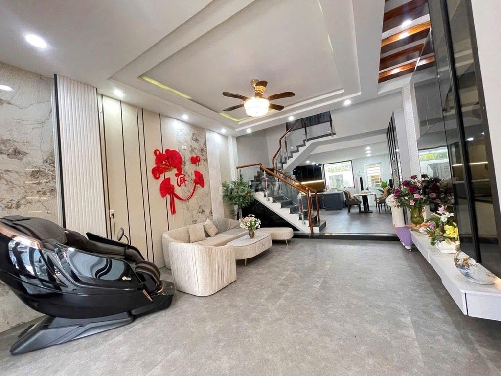 Аренда · 3 комн. · 90 м² · Quận Liên Chiểu, ул. Đường Bàu Năng 1