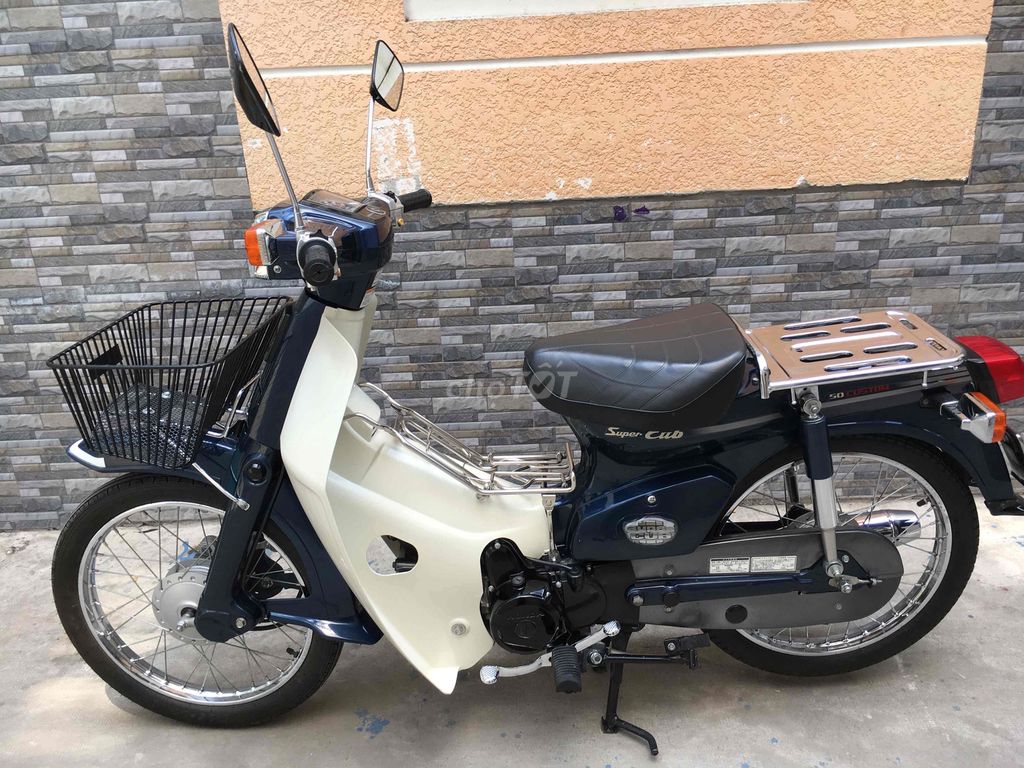 Honda Super Cub 50i CUSTOM. đèn Vuông xe Cọp ,Nhập. Mua bán Xe máy tại Quận 4 Tp Hồ Chí Minh được đăng bởi Pham Van Minh hình 17