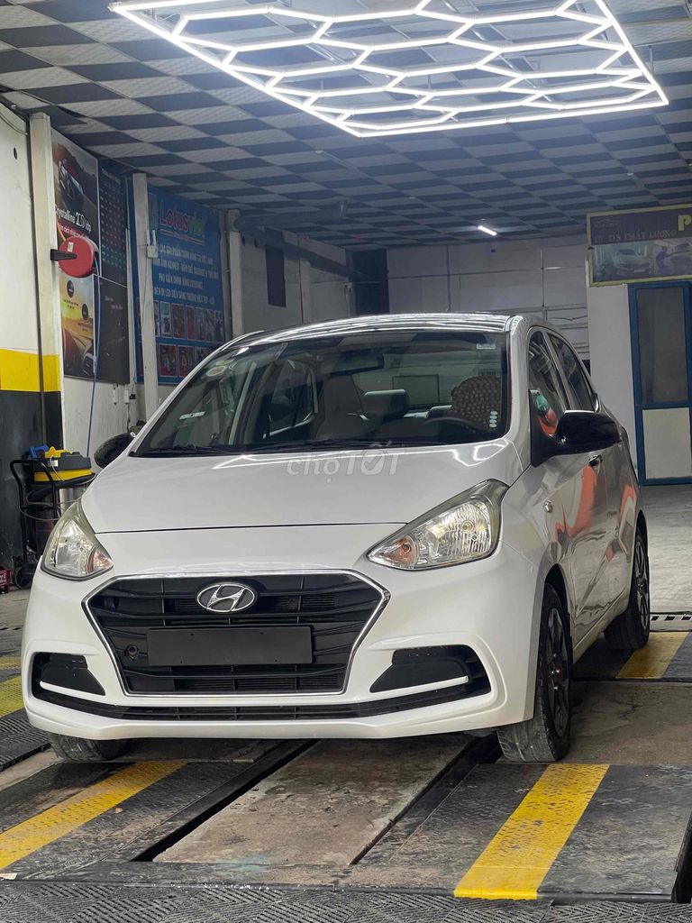 Hyundai Grand i10 2018 Sedan 1.2 MT - 22000 km. Mua bán Ô tô tại Quận 12 Tp Hồ Chí Minh được đăng bởi Danh Nguyen hình 1