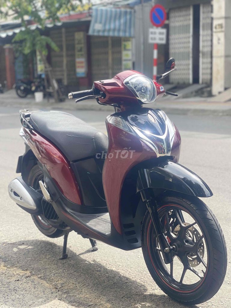 Honda SH Mode 2018 Đỏ Đen. Mua bán Xe máy tại Quận Thanh Khê Đà Nẵng được đăng bởi Song Vo hình 1