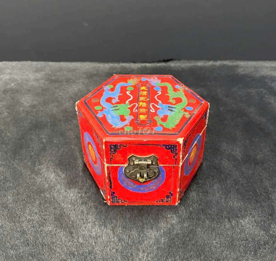 Mặt dây chuyền Kim cương Sơn mài 4x4cm. Mua bán Phụ kiện thời trang khác tại Quận 12 Tp Hồ Chí Minh được đăng bởi chỉ bán đồ chính hãng  hình 1