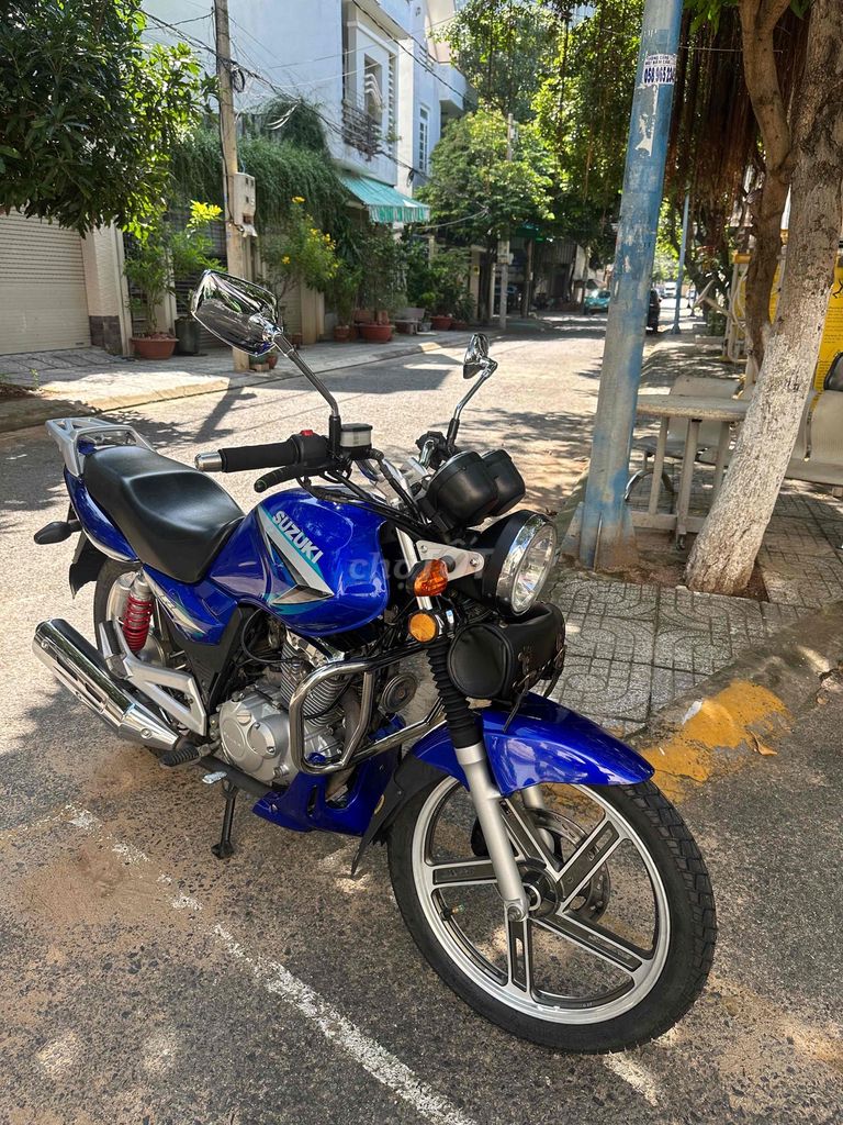 Зеленая ручная тележка Suzuki EN150