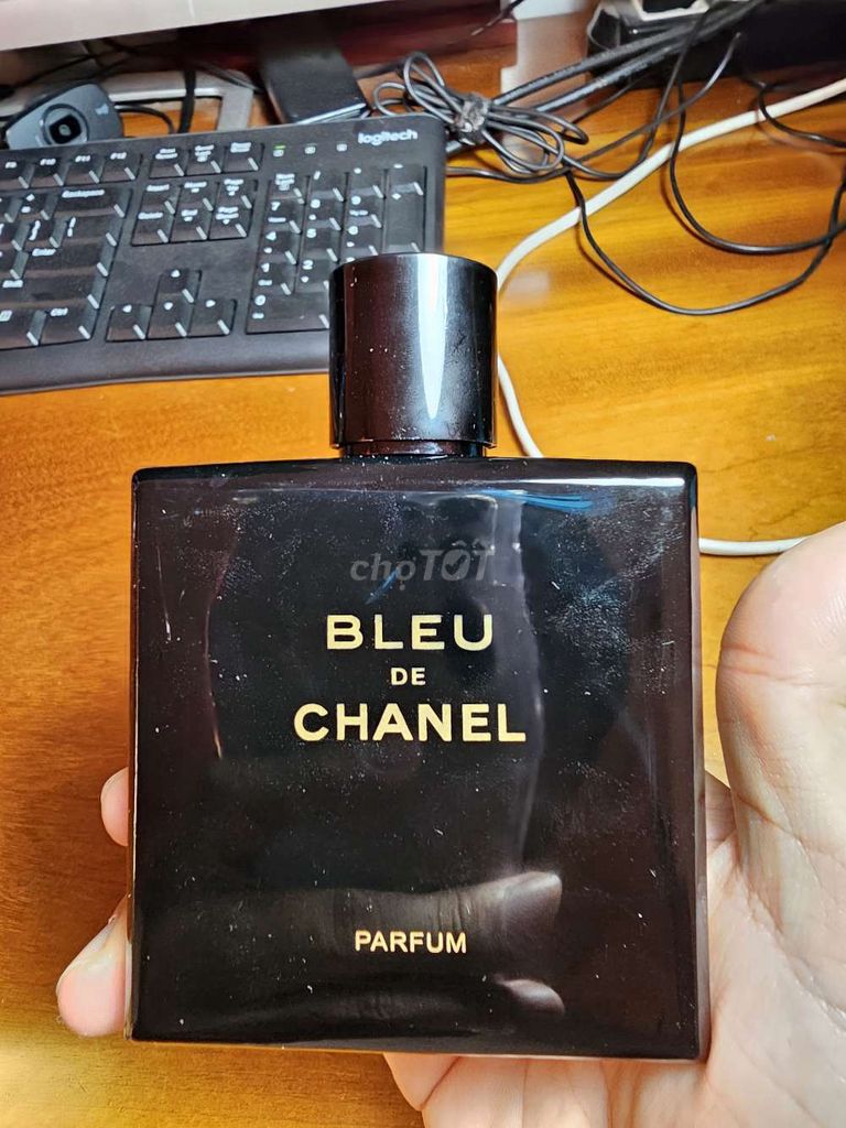 Bán chai nước hoa Blue Chanel bản đặc biệt