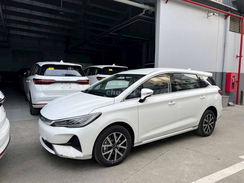 BYD M6 2025 trả trước chỉ với 75tr600, sẵn xe. Mua bán Ô tô tại Thành phố Thủ Đức Tp Hồ Chí Minh được đăng bởi BYD TP HCM hình 3