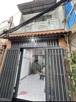 Bán gấp nhà 2 lầu 40,8m2 Đường số 23 Hiệp Bình Chánh Thủ Đức Giá 2Tỷ45