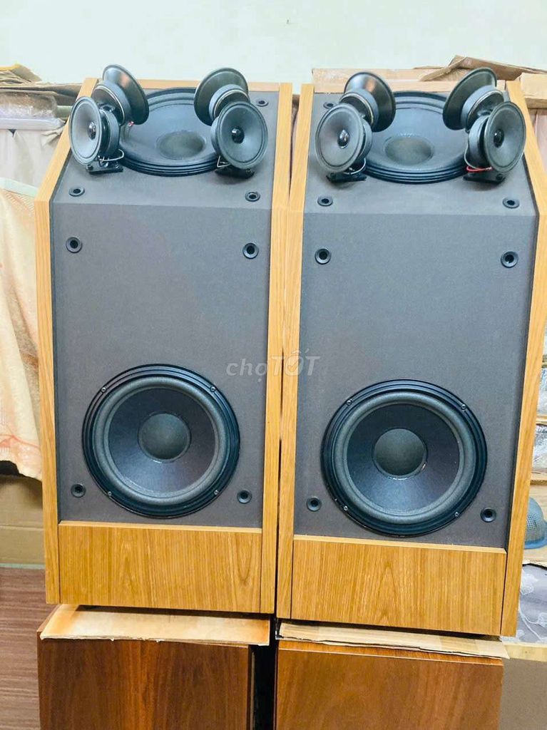 Loa Bose 601sr iii màu vàng . Mua bán Tivi, Âm thanh tại Quận Hoàng Mai Hà Nội được đăng bởi Hà Anh loa cổ hình 1
