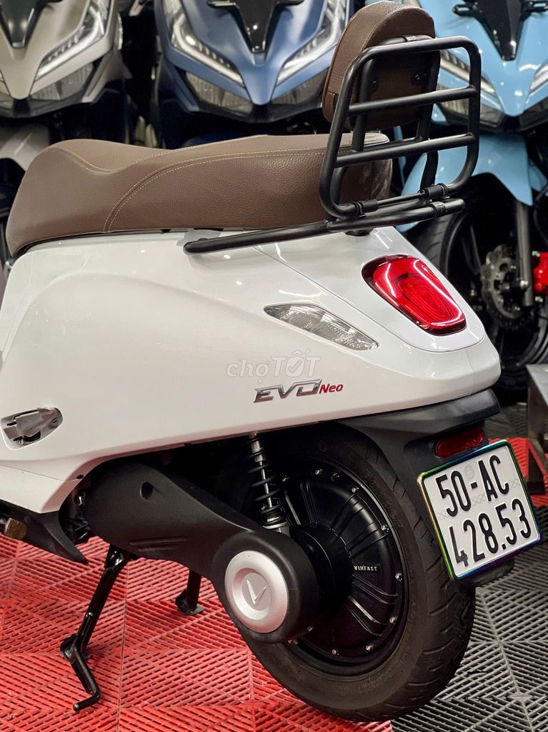 💥Vinfast EvoNeo 2000km BSTP 9 chủ ký giấy like new. Mua bán Xe máy tại Thành phố Thủ Đức Tp Hồ Chí Minh được đăng bởi XE MÁY THỦ ĐỨC hình 6