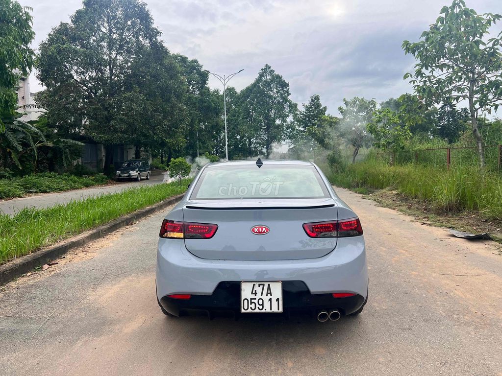 Kia Cerato Koup 2.0 AT 6 Cấp 2 cửa 5 Chỗ Rất Đẹp. Mua bán Ô tô tại Thành phố Dĩ An Bình Dương được đăng bởi Hiếu Auto Nghĩa Phát hình 3