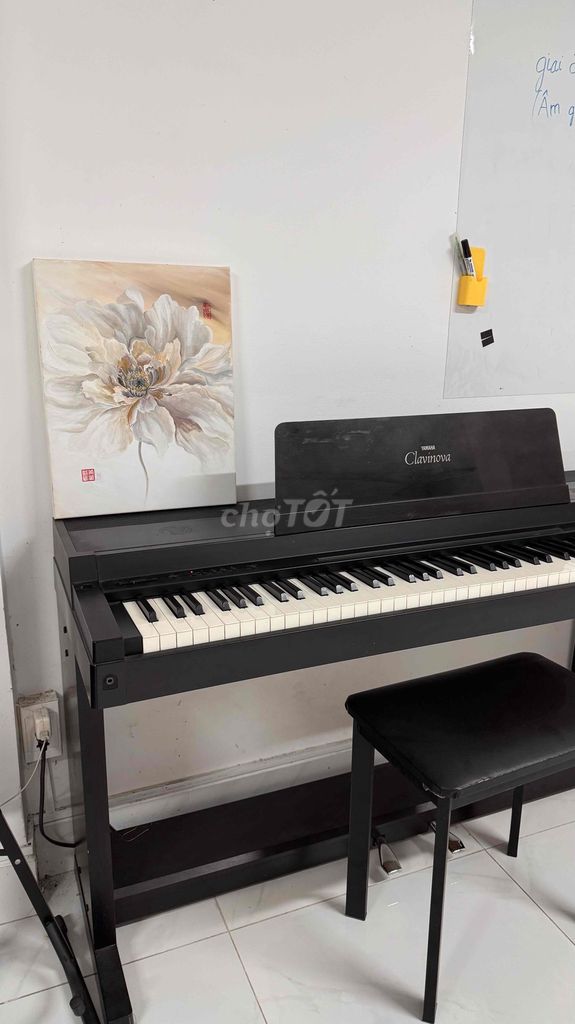 Đàn Piano Yamaha CLP300