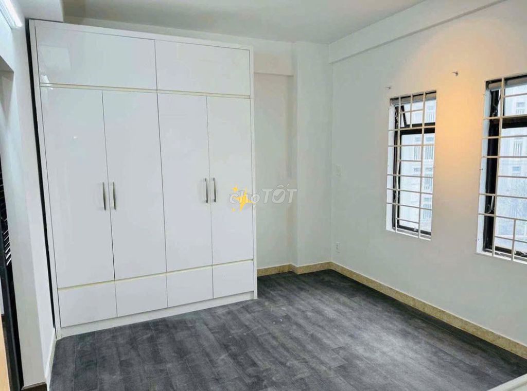 CHO THUÊ CC TÔN THẤT THUYẾT, DT 70M² 2PN CHỈ 11.5TR