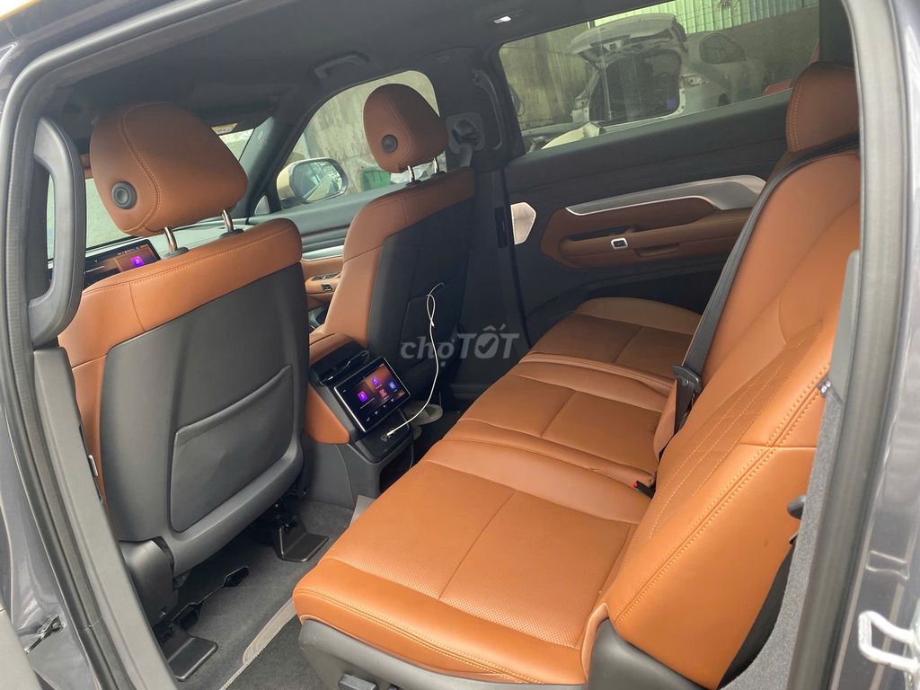 Hãng xe Vinfast VF9 cần bán nhanh.. Mua bán Ô tô tại Quận Bình Tân Tp Hồ Chí Minh được đăng bởi Nguyễn Minh Quang hình 4