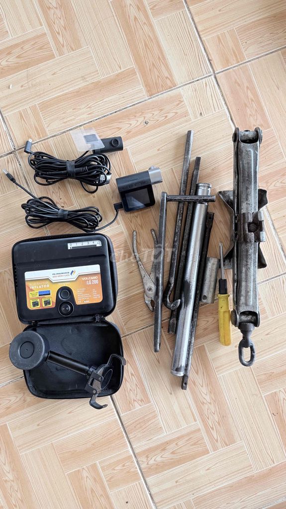 Camera hành trình 70mai 2 mắt Đen. Mua bán Máy ảnh, Máy quay tại Huyện Trảng Bom Đồng Nai được đăng bởi Dinh Công Hòa hình 1