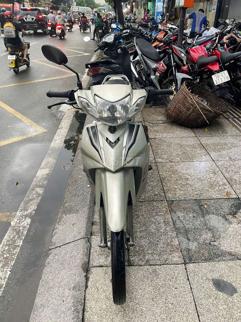 Yamaha Sirius rc2010 mới 90% biển số 76. Mua bán Xe máy tại Quận Tân Phú Tp Hồ Chí Minh được đăng bởi Tuanduy hình 6