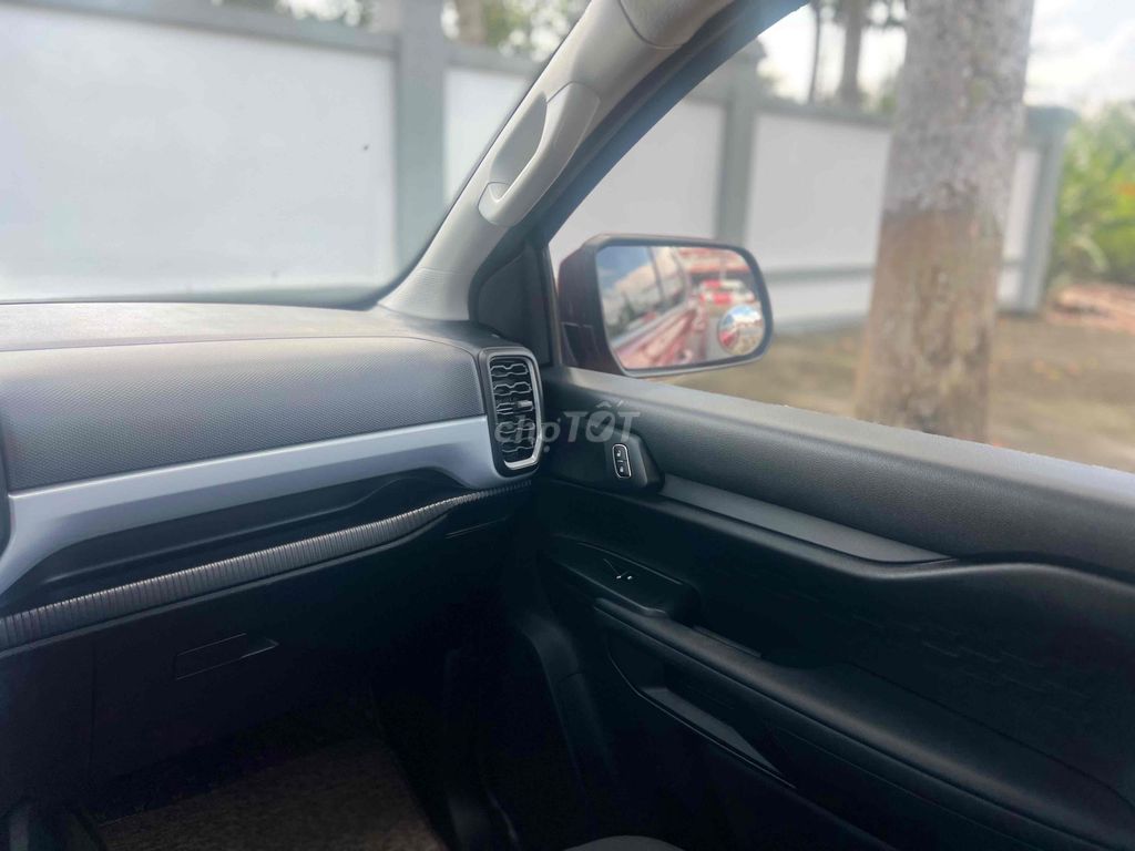 Ford Ranger 2023 XLS 2.0L 4x2 AT - 65000 km. Mua bán Ô tô tại Quận Cái Răng Cần Thơ được đăng bởi Nguyễn Nhân  hình 9