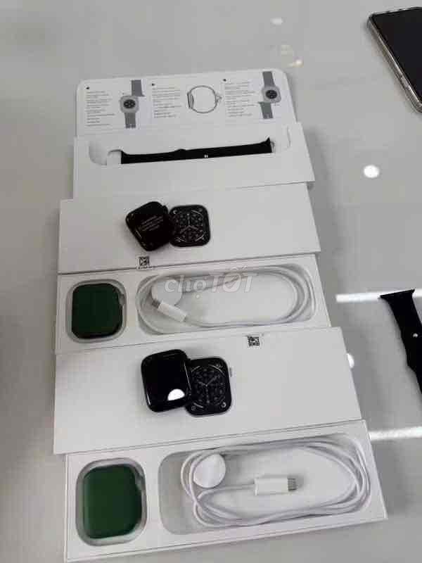 Apple Watch Series 7 45mm Đen GPS LTE Mới 100%. Mua bán Thiết bị đeo thông minh tại Quận Tân Bình Tp Hồ Chí Minh được đăng bởi Shop Trung Văn Apple Watch hình 1