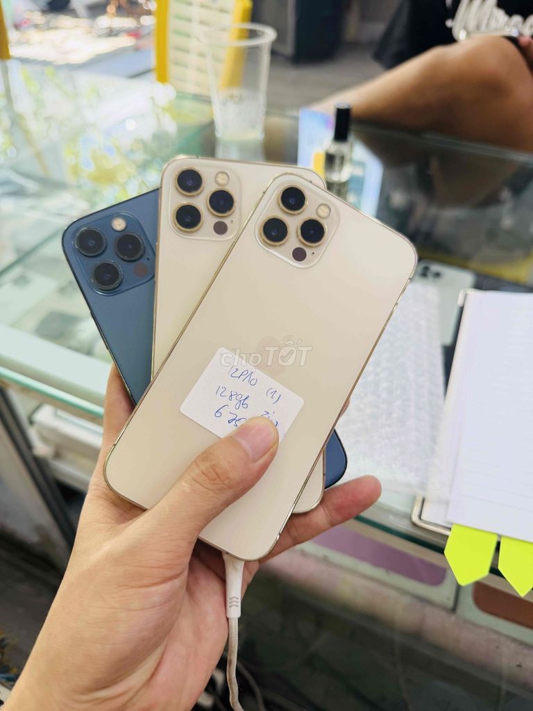 Apple iPhone 12 Pro QT 128GB máy zin ngon. Mua bán Điện thoại tại Quận Hải Châu Đà Nẵng được đăng bởi Hoàng Táo 273 Nguyễn Hoàng hình 1